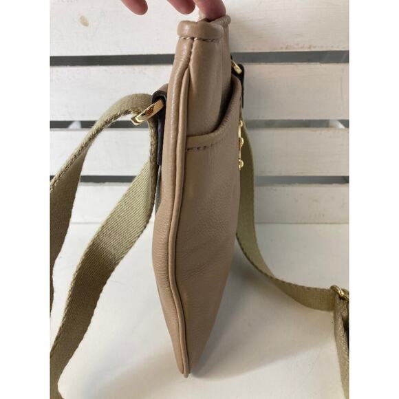 MICHAEL KORS SMALL NUDE TAN PEBBLED LEATHER CROSSBODY BAG - Picture 3 of 13